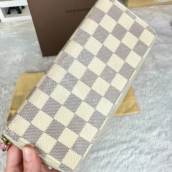 Louis Vuitton Damier Azur Clemence Long Wallet pink leather NICE EUC - Picture 3 of 16